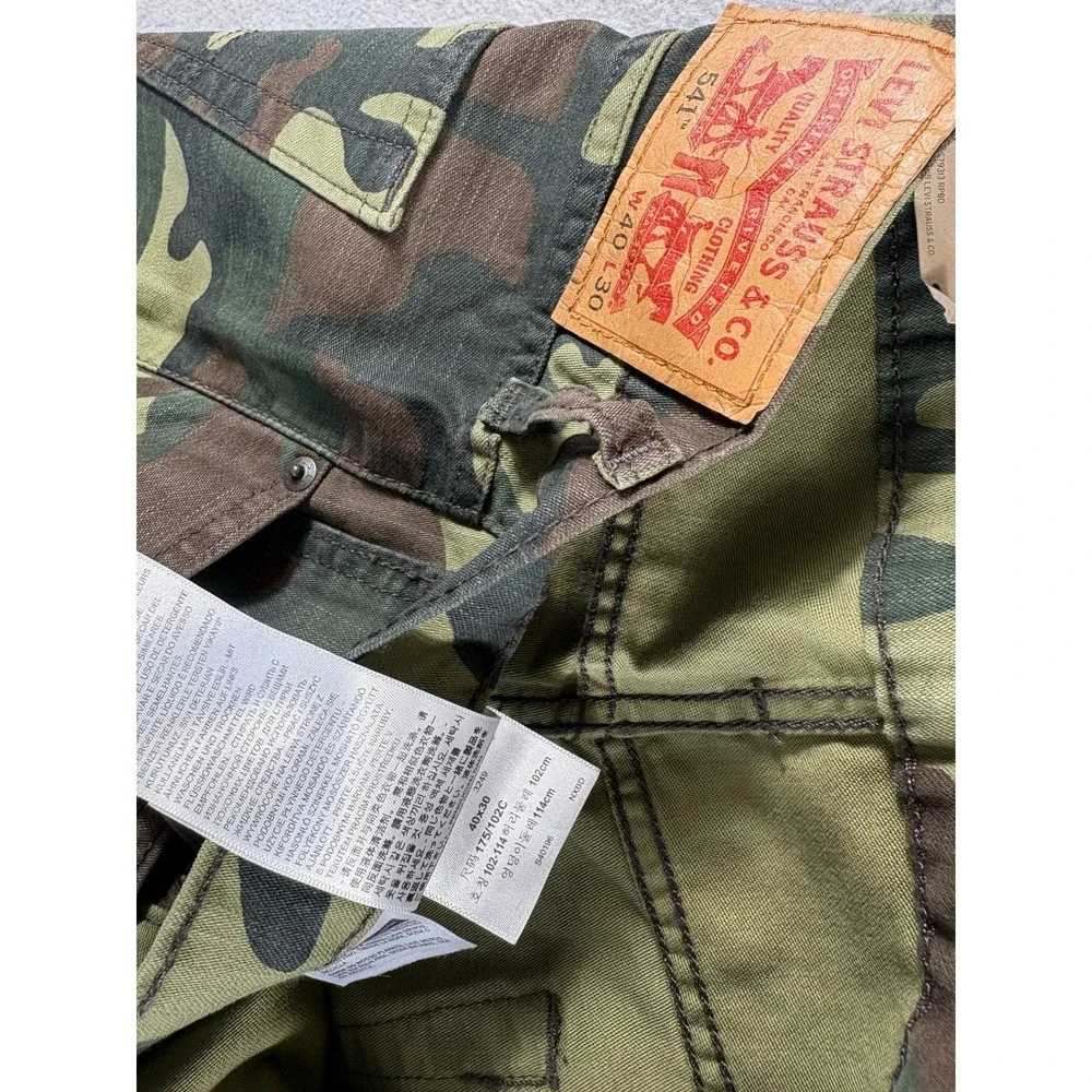 Levis 541 Athletic Taper Pants Mens 40x30 Camo New Tapered Durable Workwear Y2K